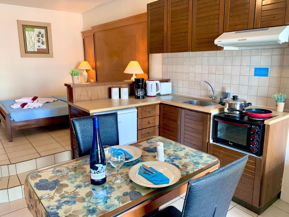 The Blue Apartments Hersonissos  Ngoại thất bức ảnh