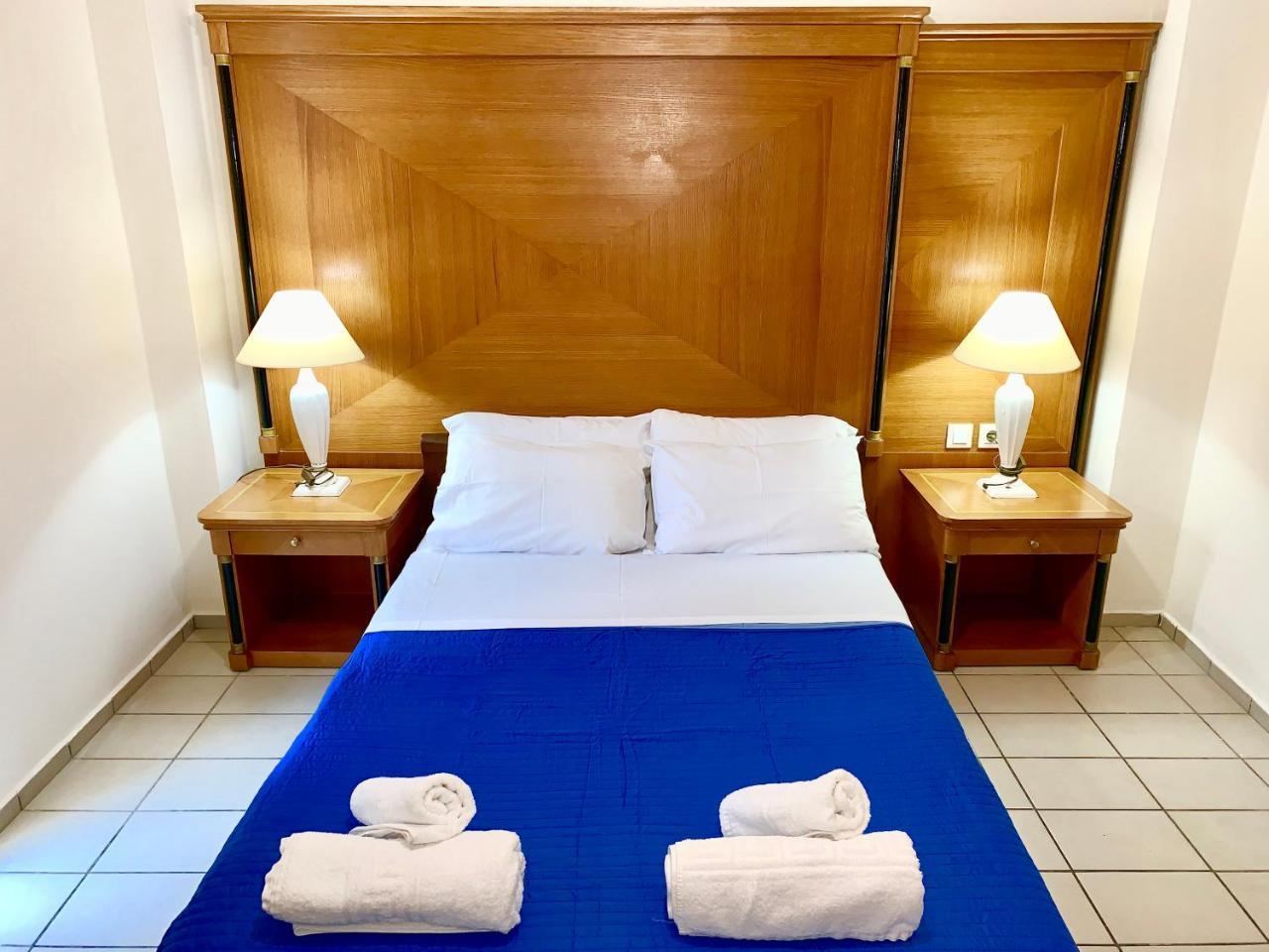The Blue Apartments Hersonissos  Ngoại thất bức ảnh